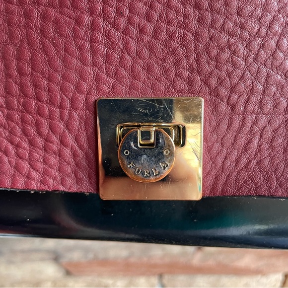 Furla red brown black leather full zip satchel crossbody handbag EUC - Picture 10 of 15